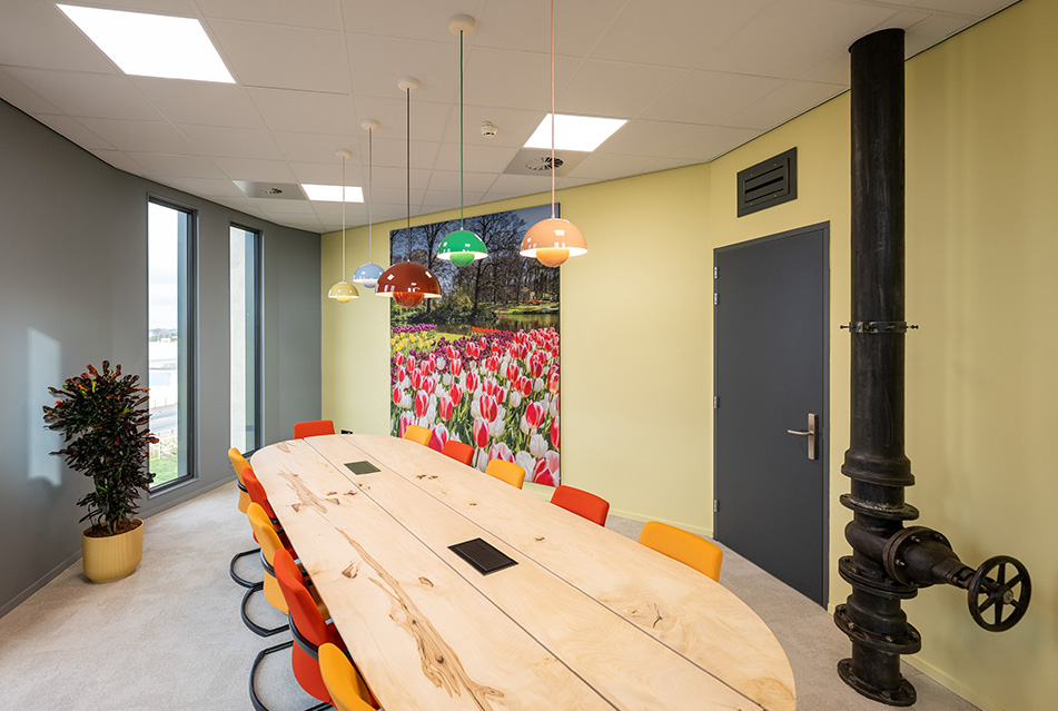 Bollenstreek Meeting Room – 12 persons